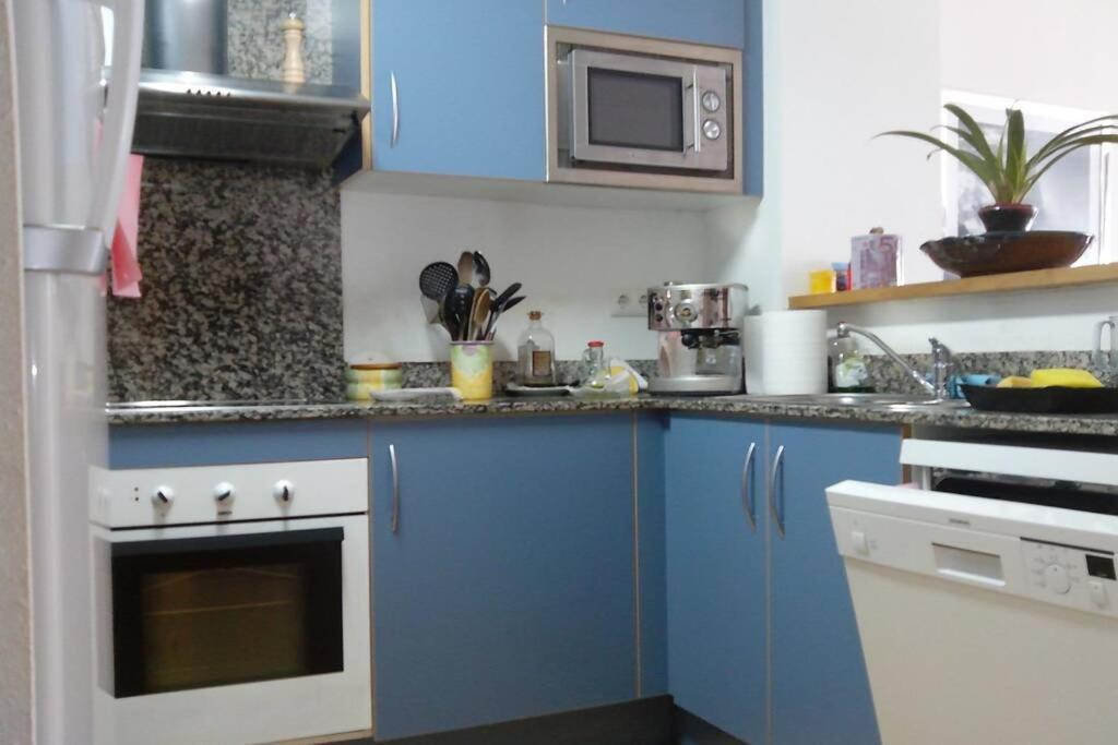 Bonito Apartamento De 3 Hab. Con Jardin Roses Exterior photo